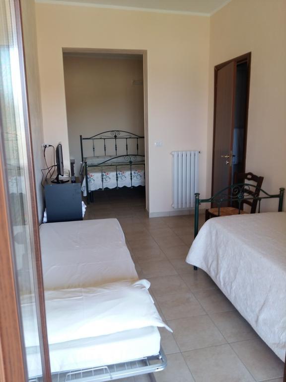 La Mortella Agriturismo Rotondella Zimmer foto